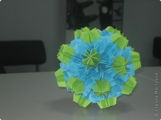 Кусудама: Sea Urchin Kusudama (фото 2)