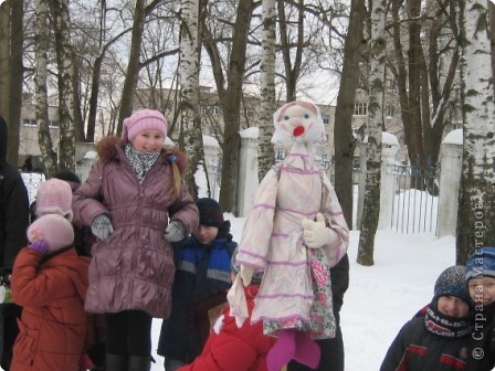 Фото с гостями праздника. Холодно...у-у-у-х, но весело! (фото 7)