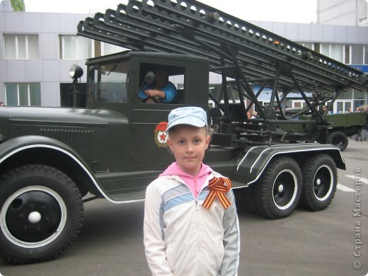 Стала подъезжать военная техника. (фото 6)