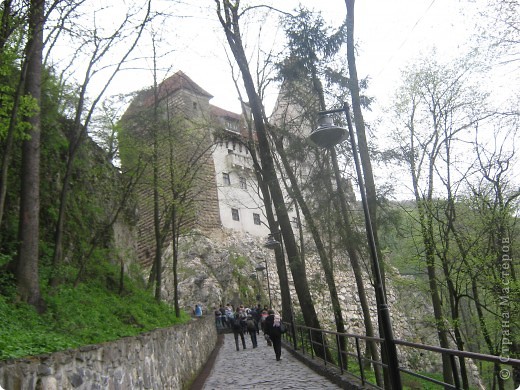 по пътеката към замъка на граф Дракула (фото 15)