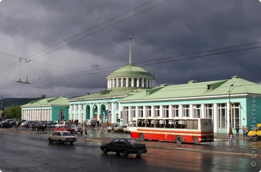 Наш вокзал. Такая погода частенько встречает приезжающих (фото 11)