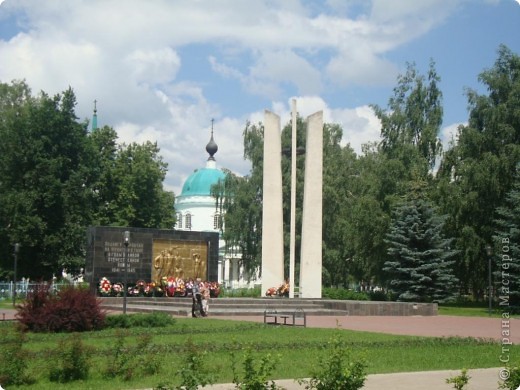 Также побывала в Семенове (холома), но фотоаппарат по недосмотру разрядился, поэтому репртаж откладывается до следующего лета :) (фото 30)