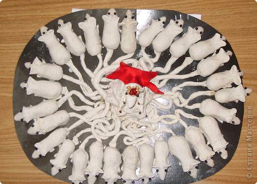 Мышиный король на троне (фото 1)