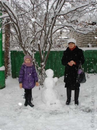 Это та же фотография, но я решила её добавить, чтобы было видно, какая красота вокруг. (фото 2)