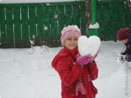 А Алина сделала вот такое огромное сердце, чтобы мы все согрелись.  Нам стало весело  и мы пошли пить горячий чай и делиться впечатлениями этого дня.))) (фото 8)