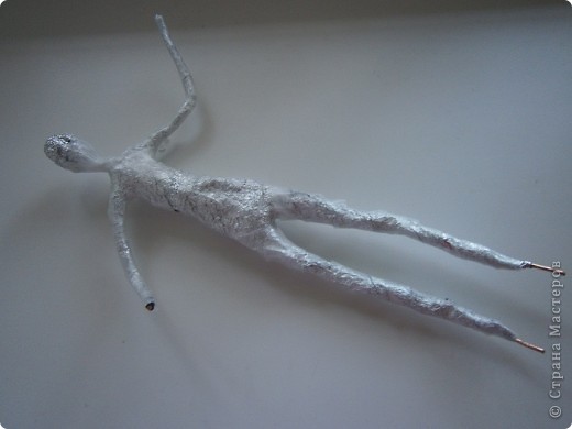 обмотала каркас фольгой (фото 4)