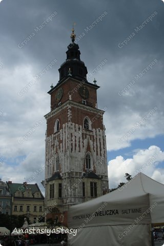 Башня на Рынке (Рынек - главная площадь Кракова, пол. Rynek) (фото 3)