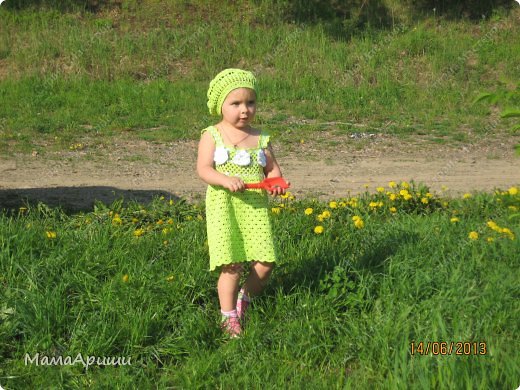 Ну а этот наряд всем нарядам НАРЯД!!! Еще сумочка в комплекте есть, но как-то не доросли мы еще до неё. (фото 11)