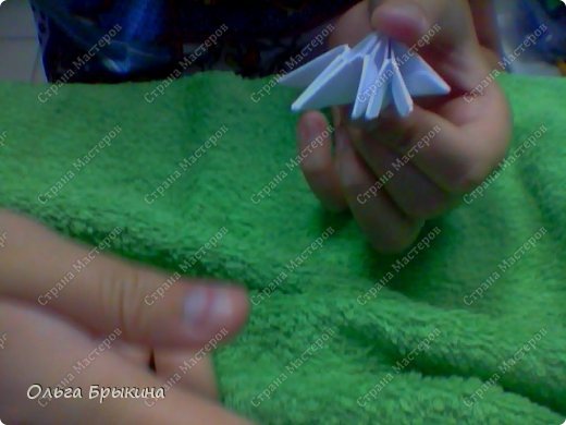 Соединяем. Продолжаем пока не получим 24 модуля в каждом ряду. (фото 20)