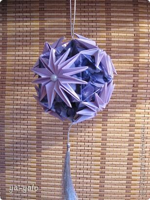 Астры Томоко Фусе
http://kusuda.ru/kusudamas/kusudama-astra/ (фото 7)