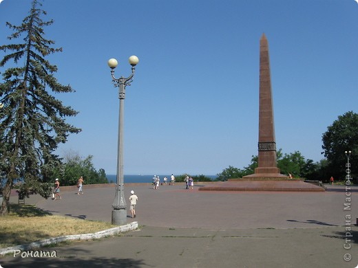 Памятник Неизвестному Матросу. (фото 2)