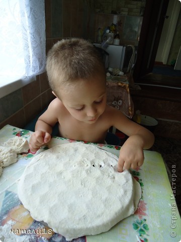 Можно немного сделать «гнездышки» для мяса.
(фото 8)