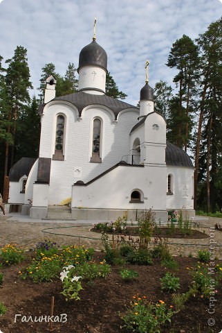 А это сам Храм в честь иконы Смоленской Божьей Матери. (фото 5)