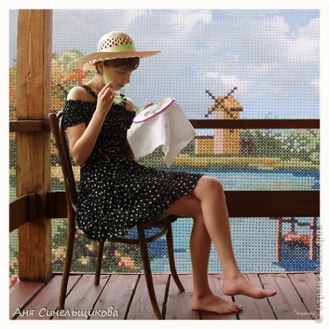 Идея этой игры не моя. Её ещё помню из группы Вконтакте. Многие любят вышивать крестом на этом сайте, скажите, многоли у вас незаконченых вышивок и долгостроев? В чём заключается суть игры. Учасники присылают мне на почту тот этоп работы, в котором находится его вышивка, я выставляю эту фотографию в запись. Через неделю(в следующее воскресенье, тк это брать не будем, потому что не много успеешь вышить за это время) вы высылаете ещё одно фото, и все мы сможем увидеть прогресс. В конце работы вы присылаете мне ссылку на вашу работу, которую я добавлю сюда, а все промежуточные фото удалю. Считаю, игра послужит для всех мастериц импульсом, тк все каждому захочется похвастаться процессом, а засорять эфир любимой Страны Мастеров недоделанными работами не хочется. Кроме того прошу не участвовать профессиональных мастериц(или это будет ооочень большая работа), тк такие профессионалы вышивают очень быстро, и для них нет смысла выкладывать сюда незаконченые работы. Кроме того по той же причине прошу не участвовать с маленькими работами(по той же причине), кроме детей, которые медлено вышивают. Ведь я вас понимаю, сама когда-то так же медленно вышивала работу 40x90.
Что ж это всё, перед отправкой подтвердите своё участие в коментария
Надеюсь модераторы не будут против этой записи
А вот сюда like_i@mail.ru следует отправлять фотографии. (фото 1)