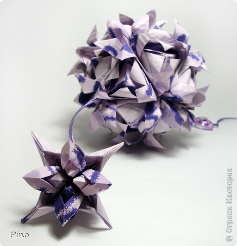 Aquilegia автор - Maria Sinayskaya
 Туториал здесь - http://ru-kusudama.livejournal.com/996079.html (фото 1)