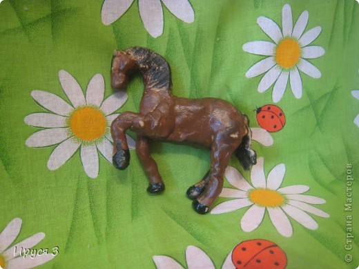 Эту лошадку слепила моя дочь Марина ( 9лет) из скульптурного пластилина -))) (фото 7)