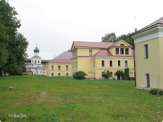 Вид от церкви Андрея Стратилата на церковь Покрова (фото 53)