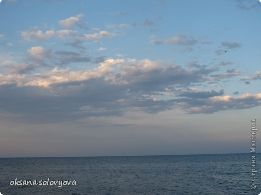 А это вам привет с моря, обязательно сделаю фоторепортаж, я первый раз была на Азовском море в курортном поселке Кирилловка, и считаю что его не заслуженно обделяют вниманием. (фото 8)