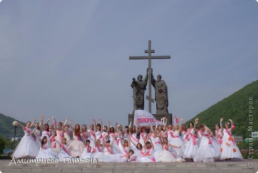 Здравствуйте всем моим гостям! Расскажу об этом мероприятии. Журнал "Cosmopolitаn" проводит акцию "Сбежавшие невесты" ежегодно во многих городах России, в частности в нашем Петропавловске-Камчатском второй год. Я участвовала впервые в этом году. (фото 1)