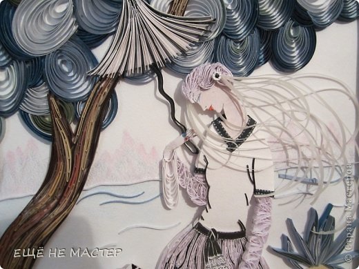  Долго не могла найти бумагу для прозрачной вуали ( шарфика), потом решила использовать для этого кальку. (фото 3)