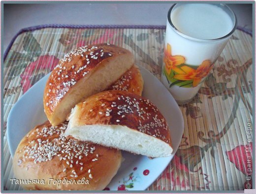 ......очень вкусные оказались!!!!!Они хороши и к утреннему кофе или чаю с маслицем и сыром, просто с молочком!!!Блеск!!!!! (фото 1)