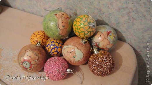 И кучка новогодних шариков. (фото 3)