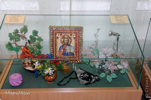 Дом творчества "Россия" для детей, в том числе, с ограниченными физическими возможностями. Новогодняя выставка работ. (фото 9)