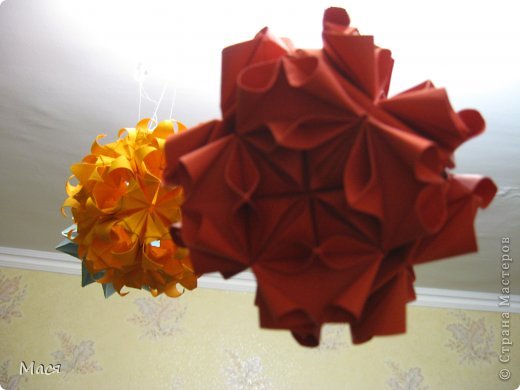 Кусудама Рококо http://www.origamiart.info/home/item/kusudama-rokoko (фото 5)