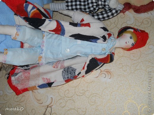 решила показать ее всю,но не могу перевернуть...слишком  большая...в объектив не входит... (фото 4)