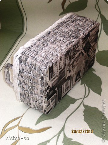 Донышко-только газета.Наклеена маленькими кусочками. (фото 14)