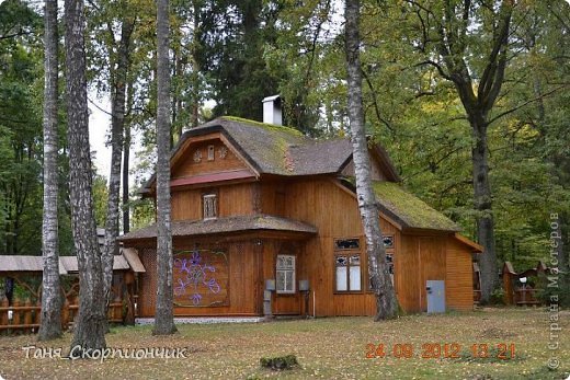 Очень красивые строения там... (фото 61)