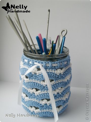 http://nellyhandmade.blogspot.com/2013/11/a-vase-for-hooks.html схема по ссылке=) Удачи!