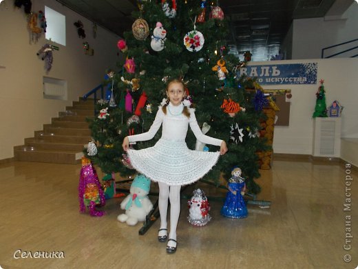 По мотивам платья "Лилия" связала "сарафанчик". (фото 1)