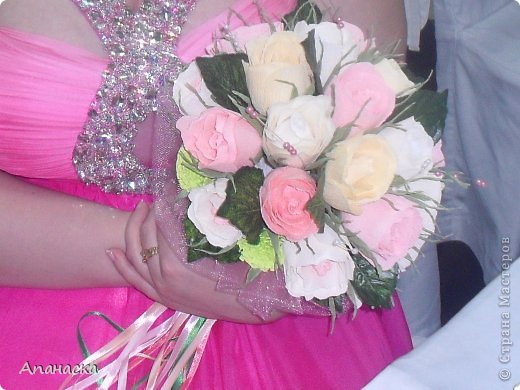 Вот такой букет делала еще осенью на свадьбу сестры мужа,сама сфотать не успела,вот то что мне дали (фото 1)