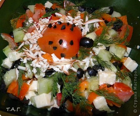 Олин салатик с божьей коровкой закончился раньше остальных. Мне по вкусу он понравился больше всех. (фото 6)