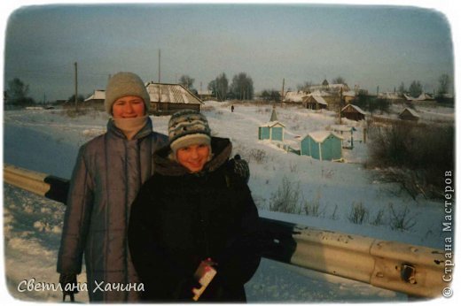 Эти две  фотографии сняты примерно с одного места, но с временным интервалом в 13 лет… То что было… Это наш второй приезд в Дивеево и дочь моя совсем ещё малышка, 4 или 5 класс…всё так быстро-быстро пролетело… не буду плакать, я о радостном сегодня! (фото 48)