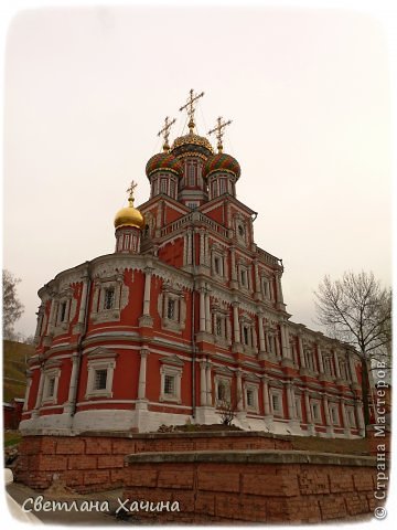  Рождественская (Строгановская) церковь Собора Пресвятой Богородицы его Построена в 1696 — 1719 годах на средства купца Григория Дмитриевича Строганова. Является одним из лучших образцов строгановского стиля.  (фото 64)