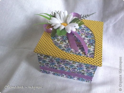 Для украшения использовала искусственные цветы (фото 2)