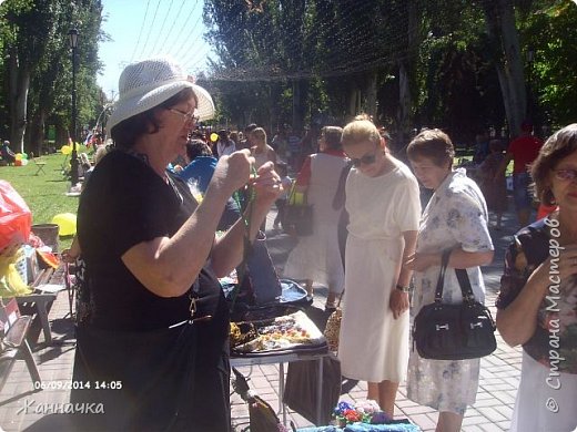 ярмарка в городе была масштабная. проходила в центре города. мастеров было очень много (фото 5)