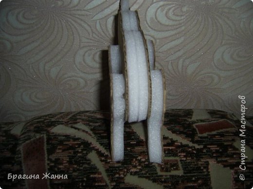 вот такая начальная стадия)))я всегда потом даю изделиям оочень хорошо просохнуть .не тороплюсь их красить и т.д во избежание затхлости бумаги )))) (фото 14)