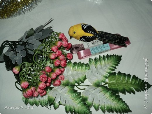 Зелень, атласные ленточки и пташечка)) (фото 4)