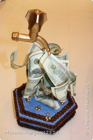 В данном блоге поместила различные работы, сделанные с любовью для подарков. (фото 1)