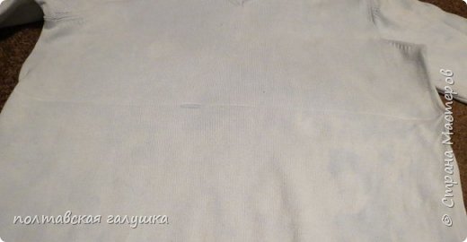 На фото немного видно эту красоту.В этом месте эпопеи я призналась сыну, что джемпера у него нет....хочу сказать, что сын благородно меня простил))). сказав, что купит новый(этот,кстати, он купил в Париже) (фото 3)