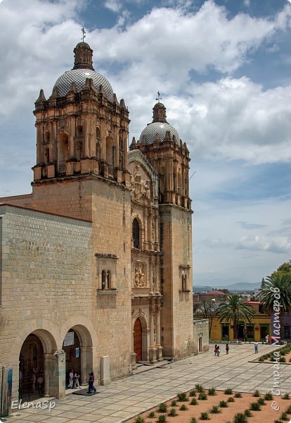 Templo de Santo Domingo de Guzman 
В разгар революции в 1860 году церковь превратили в конюшню, а в монастырских кельях устроили казармы для солдат. Только в начале XX века церковь освободили и опять освятили. Богослужения в ней возобновились в 1938 году. (фото 7)