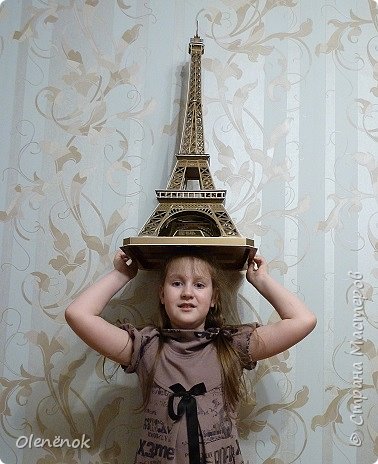 Макет Эйфелевой башни.Покупной набор. Конструктор. Очень понравилось его собирать, все идеально к друг другу подходит. (фото 16)