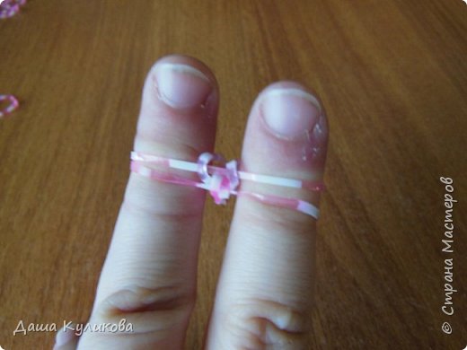 Браслеты из резинок "Loom bands" (фото 11)