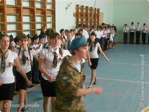 Наши учащиеся принимают активное участие во всех  военно-спортивных мероприятиях. Подрастает достойная смена , которая ценит тот огромный вклад в дело мира который сделала Россия и её достойные сыны-солдаты Победы. (фото 3)