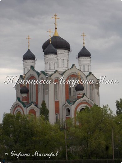 А это таже церковь, только во второй день. А какое фото церкви вам больше нравится? (фото 6)