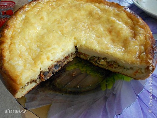 Есть можно и теплым, и холодным...вкусно ...делала по этому же рецепту с мясным фаршем...понравилось
(фото 8)