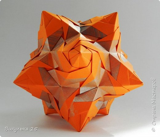 Rose unit kusudama, как оказалось любимой Tomoko Fuse. Первый и единственный опыт с покраской листов. (фото 12)